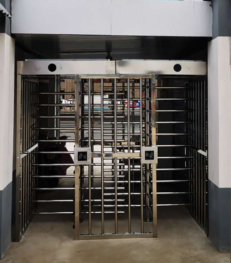 Full height turnstile