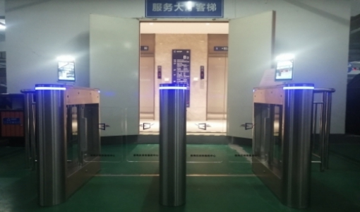 Schwingtor für Guangdong Panyu Regierungsdienstzentrum